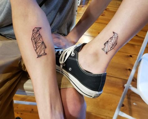 Couples Wolf Tattoos, Geometric Penguin, Penguin Tattoos, Infinity Tattoos For Couples, Unique Infinity Tattoo, Infinity Couple Tattoos, Beer Tattoos, Tattoos For Couples, Penguin Tattoo