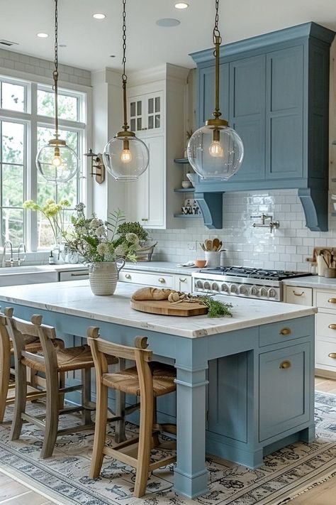 Vintage Kitchen Decor Ideas, Sims Interior, Beachy Kitchens, Coastal Kitchen Ideas, Kitchen Revamp, Coastal Farmhouse Kitchen, Light Blue Kitchens, Coastal Kitchen Design, Beach Kitchen