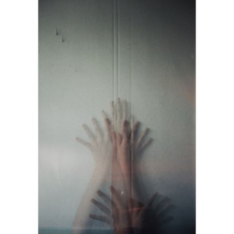 Hand Photography, Multiple Exposure, Dont Cry, Book Projects, Science Art, Double Exposure, Two Hands, Photo Inspiration, Photography Inspiration