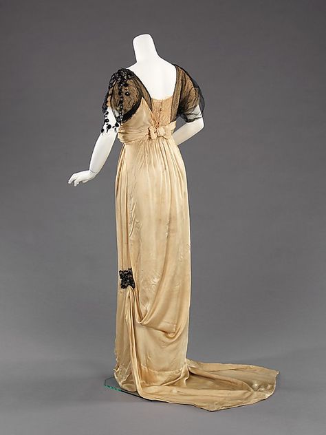 1912 Fashion, Jeanne Paquin, Fashion 1910, House Of Worth, Paul Poiret, 1910s Fashion, Become A Fashion Designer, Jeanne Lanvin, Edwardian Dress