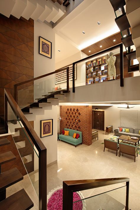 Interior Design Blogs, Casa Loft, Interior Design Minimalist, Modern House Interior, Interior Design Per La Casa, Indian Home Interior, Home Office Inspiration, Stair Case, Home Stairs Design