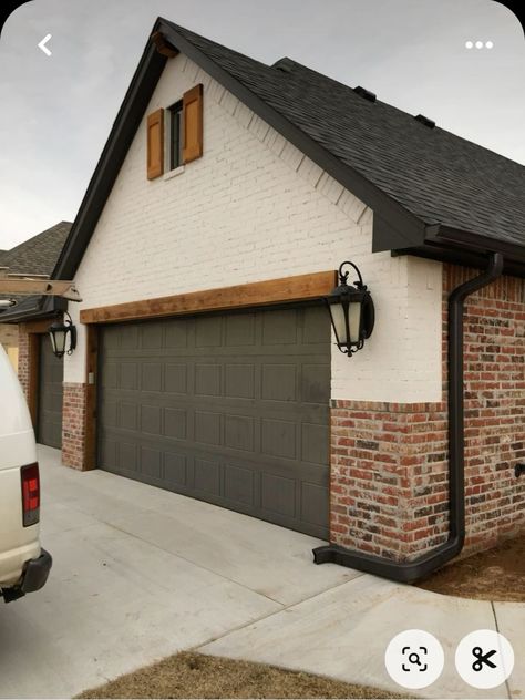 House With Brown Roof, Green Exterior House Colors, Red Brick House Exterior, Green House Exterior, Window Exterior, Painted Brick Exteriors, Ranch House Exterior, Painted Brick House, Exterior House Colors Combinations