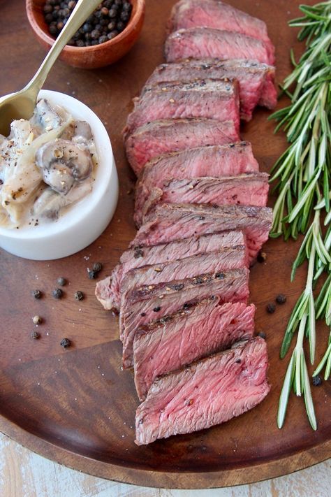 Learn how to cook the perfect wagyu steak in a cast iron skillet! Serve the steak with this recipe for Creamy French Onion Mushrooms and you've got one seriously delicious dinner! Wagyu Recipes, Cast Iron Steak, New York Strip Steak, Strip Steak Recipe, Skillet Steak, Wagyu Steak, New York Strip, Slow Cooker Recipes Beef, Easy Steak Recipes