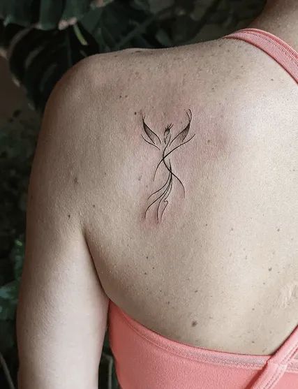 Renewal, Rebirth, Restart - Phoenix Tattoo Guide for 2020 - Tattoo Stylist Phoenix Feather Tattoos, Phoenix Tattoo Feminine, Small Phoenix Tattoos, Tattoo Guide, Phönix Tattoo, Phoenix Tattoo Design, Wrist Tattoos For Women, Phoenix Tattoo, Elegant Tattoos