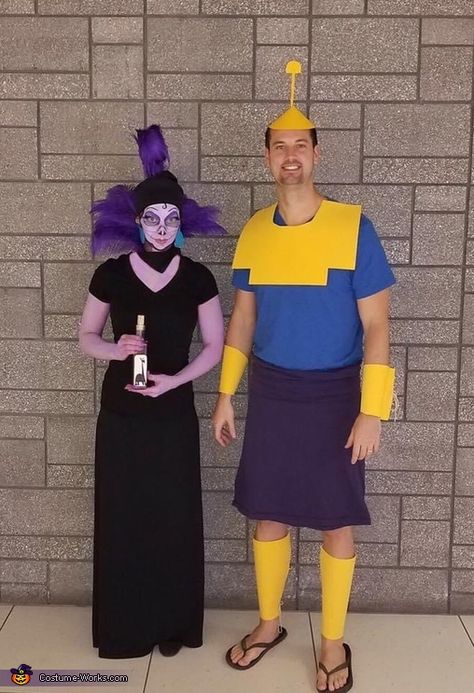 Kronk And Yzma Costume, Kronk Costume, Yzma Cosplay, Yzma Costume, Emperors New Groove Yzma, Yzma And Kronk, Crazy Halloween Costumes, Feather Collar, Emperor's New Groove