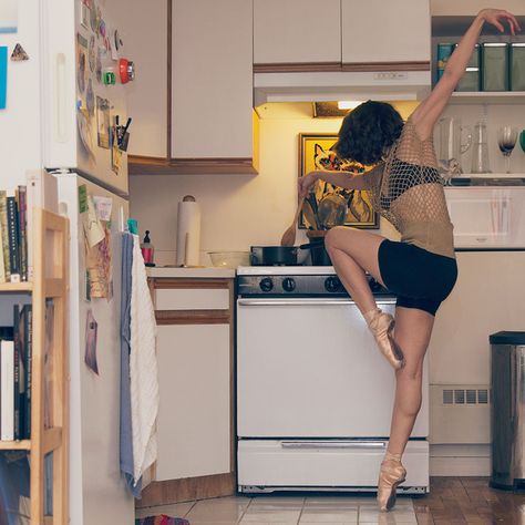 I Photograph Dancers In Their Own Homes | Bored Panda Domestic Photography, Kitchen Dancing, Dancer Lifestyle, Dancer Photography, Ballerina Project, Indie Film, Home Dance, Environmental Portraits, Business Board