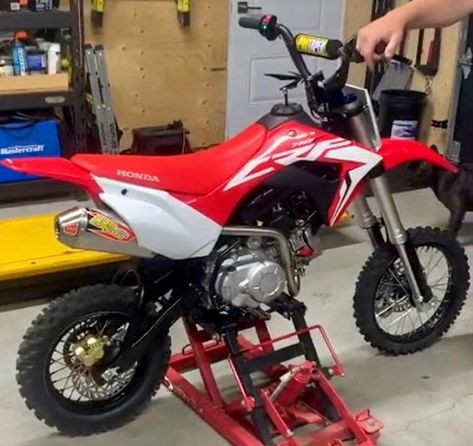 2020 CRF110 Pit Bike Pit Bike Custom, Gummy Bear Cakes, Landcruiser Ute, 110 Pit Bike, Bike Modification, Custom Dirt Bike, Pit Bikes, Motorcross Bike, Honda Crf