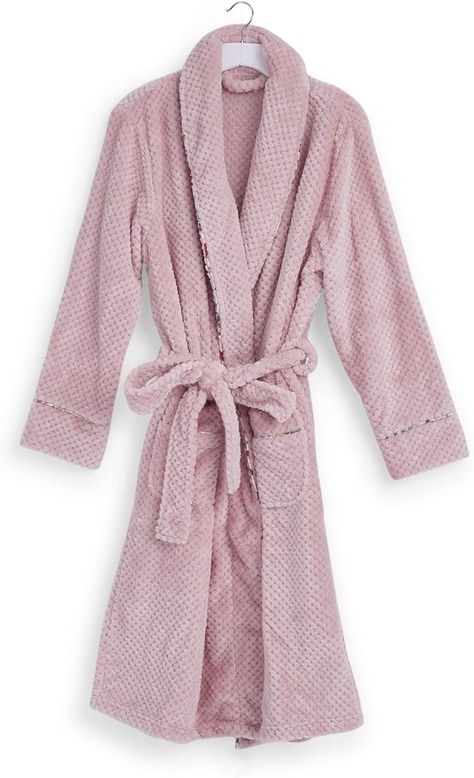 Cozy Life, Fleece Robe, Perfect Movie, Movie Marathon, Women's Robe, Drinking Coffee, Womens Fleece, Shawl Collar, The Fire