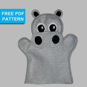 Make your own felt hippo hand puppet with our free pattern. Puppet Hands, Hippo Crafts, Felt Puppets, Puppets For Kids, Puppets Diy, Felt Finger Puppets, Puppet Patterns, Sock Puppets, Puppet Crafts