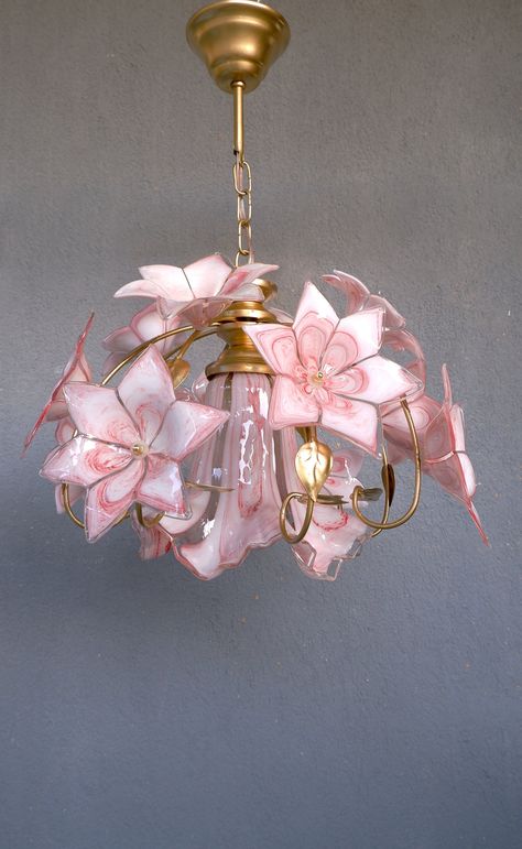 This beautiful floral chandelier lamp will make a statement in your home and gives a beautiful effect. This lamp was most likely made in Turkey. The flowers are handmade glass, because of that each flower is different. The glass pieces are handmade and show irregularities. It is 19 1/2'' (49.5 cm) high and has a diameter of 14'' (35.5 cm) wide, a great piece for a room with a high ceiling. These are vintage pieces and might show small damages, the metal has some patina, but all in all in great v Flower Ceiling Fan, Vintage Flower Lamp, Cute Things For Your Room, Small Room Lighting, Aesthetic Chandelier, Bathroom Lamps, Light Pink Decor, Chandelier Room, Pink Lamps