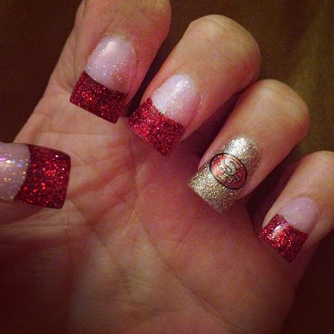 49ers Nails Designs, 49er Nails, 49ers Nails, Football Nail Designs, Pedi Designs, Designed Nails, Sports Nails, Tropical Vacation Nails, Glittery Nails