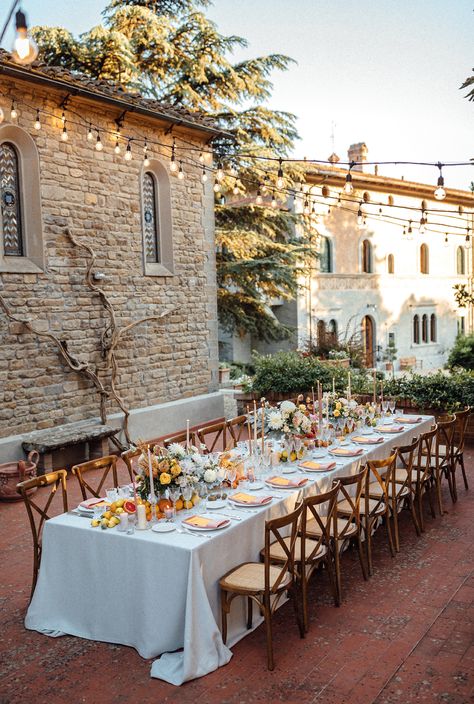 Mediterranean Outdoor Dinner Party, Legal Wedding, Mediterranean Wedding, Umbria Italy, Anniversary Dinner, 5 Year Anniversary, Small Weddings, Outdoor Dinner, 25th Wedding Anniversary