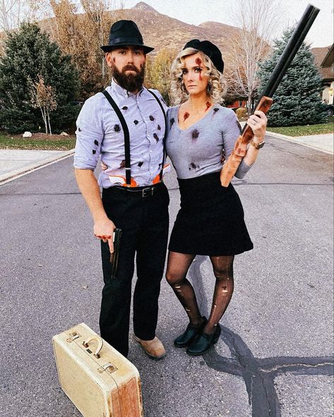 Halloween costumes, couple costume, bonnie and clyde, costume ideas Diy Bonnie And Clyde Costume, Bonnie And Clyde Halloween Costume Diy, Bonnie And Clyde Costume, Bonnie And Clyde Halloween, Bonnie And Clyde Halloween Costume, Bonnie And Clyde, Couple Costume, Duo Halloween Costumes, Couples Halloween Outfits