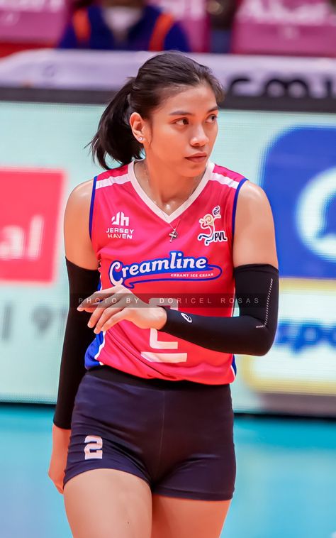 Allysa Valdez Volleyball, Alyssa Valdez Wallpaper, Alyssa Valdez Volleyball, Volleyball Players Female, Alyssa Valdez, Cute Volleyball Outfits, Vollyball Outfits, Volleyball Outfit, Volleyball Wallpaper