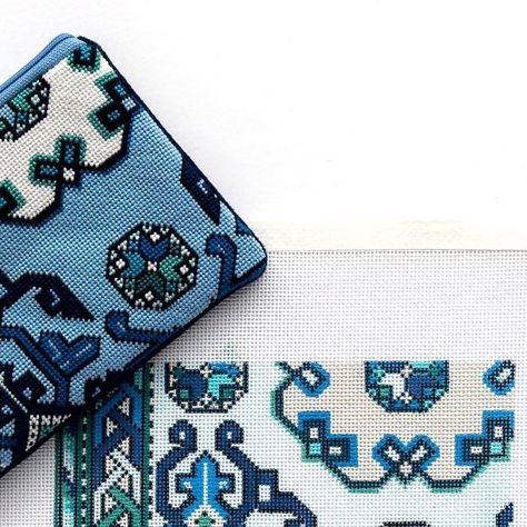 Jeni Sandberg on Instagram: "If it sits still long enough, I’ll turn it into a zippy-top bag! This blue Holbein canvas is sized to be an acrylic purse insert, but I had @lastitcheria add a zipper, because you can never have too many little bags. On 18 mesh! #needlepoint #acrylicpurseinsert #holbeinpattern #needepointcanvas" Needlepoint Clutch, Acrylic Purse, Purse Insert, Needlepoint, Purse, Mesh, Turn Ons, Zipper, Handbags