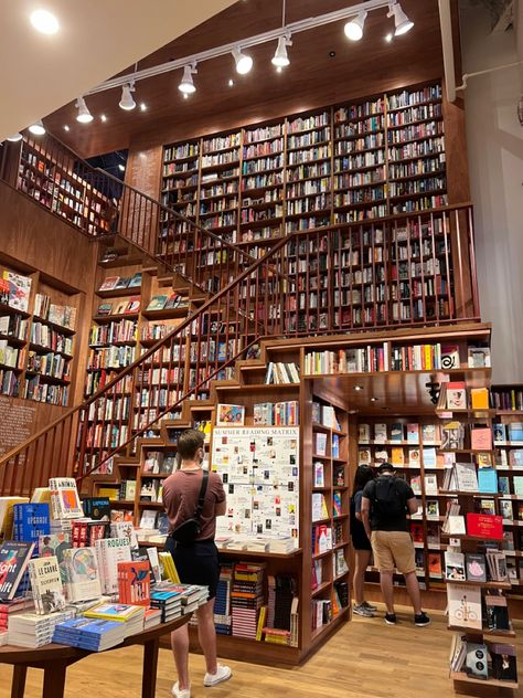 Mcnally Jackson, Library Cafe, Library Work, Nyc Lifestyle, Library Inspiration, East Coast Travel, Dream Library, Library Aesthetic, Store Interiors