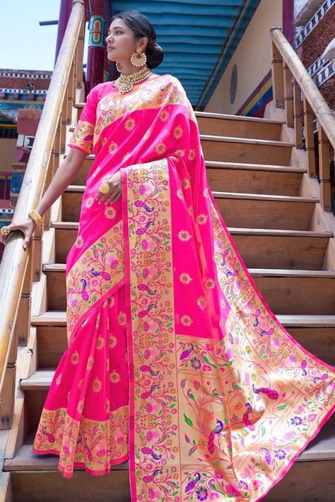 Yeola Paithani Sarees, Yeola Paithani, Saree Blouse Design, Paithani Silk Saree, Camera Tricks, Paithani Saree, Paithani Sarees, Designer Sarees Collection, Silk Saree Blouse Designs