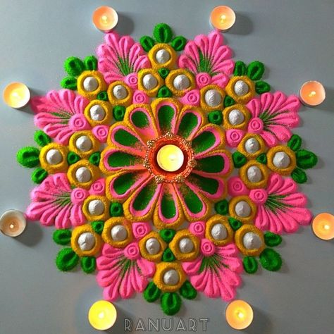 Silk Acrobatics, Traditional Rangoli Design, Easy Rangoli Designs Videos, Aerial Silk, Very Easy Rangoli Designs, Rangoli Designs Photos, Rangoli Designs Simple Diwali, Easy Rangoli Designs Diwali, Rangoli Designs Latest