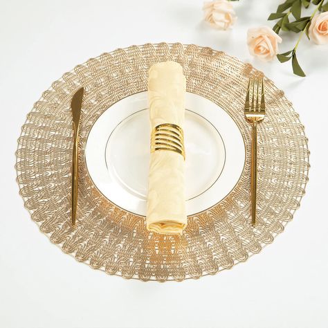 Placemats Ideas Dining Rooms, Gold Wedding Plates, Gold Placemat, Christmas Dining Table Decorations, Plastic Placemats, Dining Table Decorations, Plate Mats, Gold Tablecloth, Silver Chargers