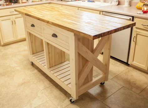 Gorgeous DIY Butcher Block Island Kitchen Island With Butcher Block Top, Kitchen Island With Drawers, Dapur Rustic, Kitchen Island Storage, Mobile Kitchen Island, Butcher Block Island Kitchen, Kitchen Island On Wheels, Kitchen Island Bench, Kitchen Island Plans