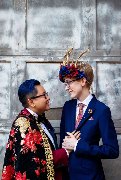 From the bespoke suit fashion to the sword duel instead of a first dance, this nonbinary fantasy wedding was nothing short of a faery-tale wonderland. Jessica's wedding cape and Kristen's jeweled floral crown are here to take nonbinary fashion finery to a whole new level! Nonbinary Wedding, Nonbinary Fashion, Queer Weddings, Offbeat Bride, Wedding Cape, Commitment Ceremony, Lgbtq Wedding, Bespoke Suit, Fantasy Wedding