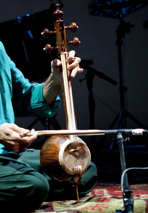 Kamancheh Origin: Iran Musical Academia, Iran Culture, Instruments Art, Bullet Journal Quotes, Classic Songs, Journal Quotes, Music Photo, String Instruments, Music Fashion