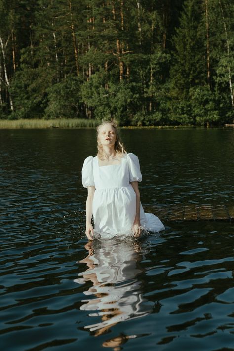 Standing In Water, Woman In White Dress, Projector Photography, Water Fairy, Mermaid Photos, Woman In White, Photo Stands, Dress Stand, Standing Poses