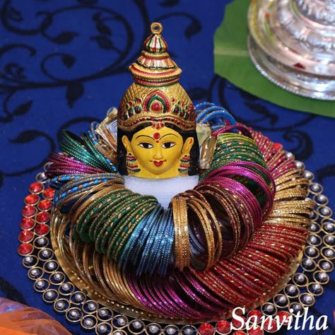 Bangles Plate Decoration, Bale Shastra Decoration, Bangle Plate Decoration Ideas, Vigneswara Dampu Decoration, Baby Shower Plate Decoration, Sreemantham Plate Decoration, Seemantham Plate Decoration Ideas, Bangles Decoration Ideas, Seemantham Saree