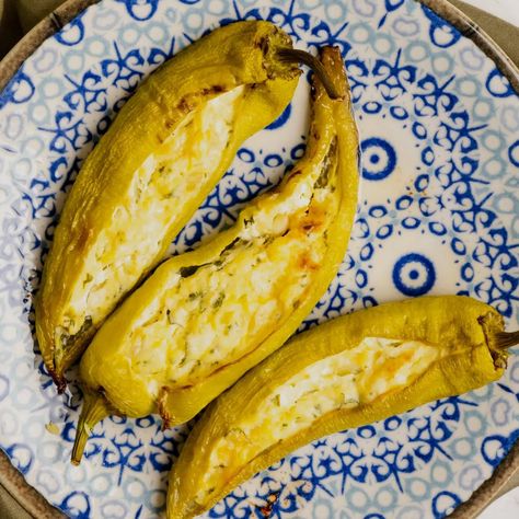 Wax Peppers Recipes, Stuffed Yellow Pepper Recipes, Stuffed Wax Peppers, Hungarian Wax Pepper Salsa, What To Do With Hungarian Wax Peppers, Stuffed Hungarian Wax Peppers, Hungarian Peppers Recipes, Hungarian Wax Pepper Recipes, Stuffed Hungarian Peppers