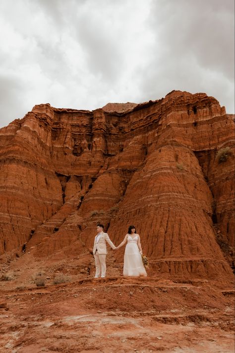 Desert wedding in Palo Duro Canyon Palo Duro Canyon Engagement Photos, Palo Duro Canyon Wedding, Canyon Engagement Photos, Palo Duro Canyon State Park, Canyon Wedding, Engagement Pics, Desert Wedding, Engagement Pictures, State Park