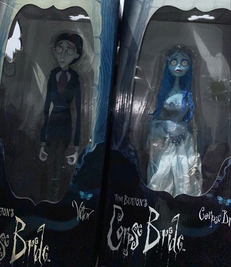 Victor Emily, Corpse Bride Doll, Tim Burton's Corpse Bride, Retro Room Ideas, Corpse Bride Emily, Barbie Tattoo, The Corpse Bride, Tim Burton Corpse Bride, Victor Victoria