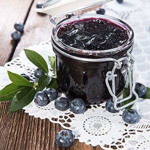 Sugar Free Blueberry Preserves Blueberry Preserves, Blueberry Jam Recipe, Protein Rich Snacks, Pumpkin Risotto, Quinoa Burgers, Creamy Mushroom Soup, Oven Roasted Chicken, Chicken Tender Recipes, Blueberry Jam