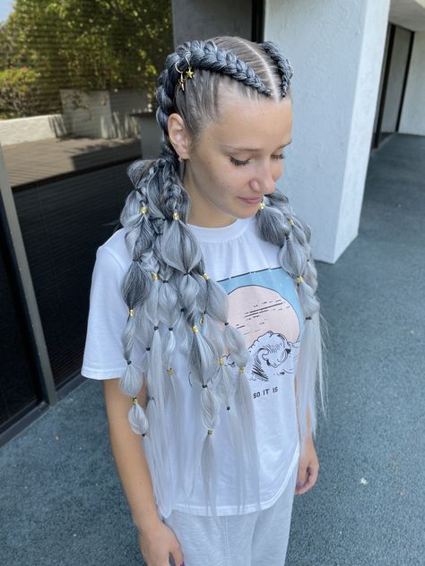 Black And White Festival Braids, Coachella Braids, Rave Braids, Festival Braids, Rave Hair, Hair Locks, Dyed Hair Inspiration, Festival Hair, Hair Stylies