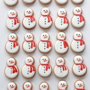 Easy Christmas Cookies Decorating, Tiramisu Cookies, Super Cookies, Gingerbread Cookies Decorated, Peppermint Sugar, Snowman Cookies, Festive Cookies, Christmas Cookies Easy, Best Christmas Cookies