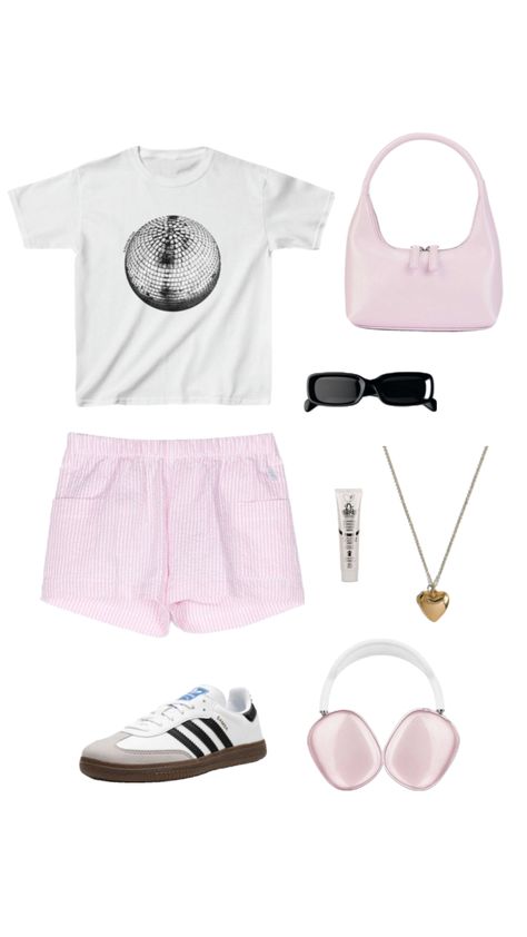 Scandi Summer, At Home Outfits, Timeless Outfits, Fits Clothes, Cute Preppy Outfits, Stockholm Fashion, Love Clothing, Mood Board Fashion, Tshirt Outfits