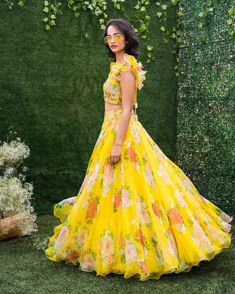 Delightful Spring/ Summer Floral Lehenga and Saree Designs for 2019 Latest Long Dresses, Floral Long Frocks, Mrunalini Rao, Latest Bridal Lehenga Designs, Lehenga Saree Design, Long Gown Design, Floral Lehenga, Lehnga Dress, Long Gown Dress