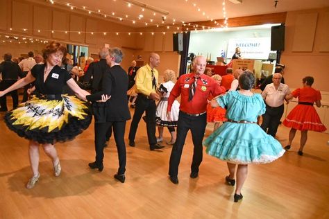 Langley-based Surrey Square Wheelers Club now accepting new members Square Dance Outfit, Square Dance Dresses, Dance Skirts, Engagement Model, Bachata Dance, Barn Dance, Independance Day, Dancing Day, Square Dance