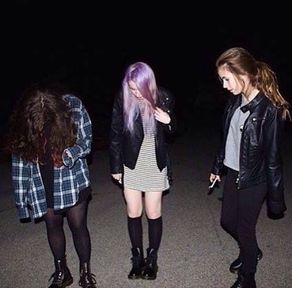 Squad outfit goals Tumblr Grunge Outfits, 2014 Tumblr Aesthetic Grunge, 2014 Grunge, Tumblr Grunge Aesthetic, Tumblr Girly Aesthetic 2013, Pale Grunge, Grunge Tumblr, Fest Outfits, Tokyo Street Fashion