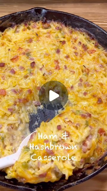 Ham Hashbrown Casserole, Ham Hashbrown, Casserole For Breakfast, Ham And Hashbrown Casserole, Daisy Sour Cream, Simply Potatoes, Roma Tomato, Cooking Breakfast, Hashbrown Casserole