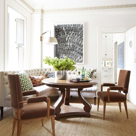 Banquette Ideas, Peter Dunham, Veranda Magazine, Upholstered Banquette, Los Angeles Interior Design, Corner Seating, Manhattan Apartment, Townhouse Designs, Banquette Seating