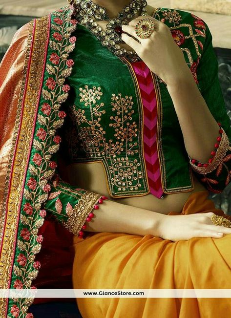 Green Saree Blouse Designs, Pink And Green Saree, Stylish Saree Blouse, Saree With Heavy Blouse, Heavy Blouse, Long Blouse Designs, Stylish Saree, Saree Blouse Neck Designs, Sari Blouse Designs