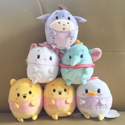 Disney Themed Bedrooms, Disney Ufufy, Disney Plushies, Pastel Cupcakes, Disney Cuties, Winnie The Pooh Plush, Disney Japan, Easter Toys, Disney Tsum Tsum