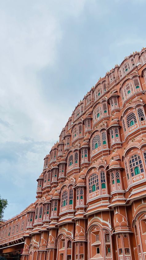 Rajasthan Aesthetic Wallpaper, Hawamahal Jaipur Photography, Jaipur Aesthetic Photography, Indian Places Aesthetic, Jaipur Asthetic Picture, Rajasthan Aesthetic Pictures, India Wallpapers Aesthetic, Jaipur Aesthetic Pictures, Jaipur Photography Instagram