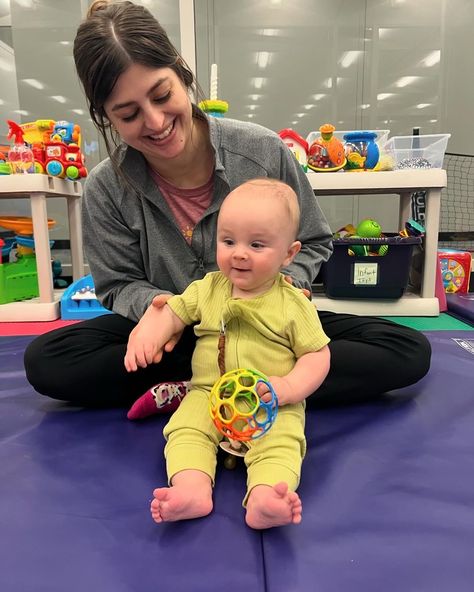 Look who’s having a blast in our Lexington location’s baby room! This little one is working with a pediatric occupational therapist (OT) to build the skills they need to thrive. Want to learn more about how OT can benefit your little one? Contact us today! Occupational Therapist Aesthetic, Occupational Therapy Aesthetic, Occupational Therapy Room, School Based Occupational Therapy, Occupational Therapy Student, Kids Therapy, Occupational Therapy Kids, Occupational Therapy Assistant, Child Life Specialist