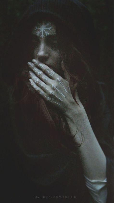 Skeleton Photography, Forest Witch Aesthetic, Witchcraft Meaning, Dark Priestess, Nordic Mythology, Creepy Images, Norse Pagan, Dark Days, Pagan Witch