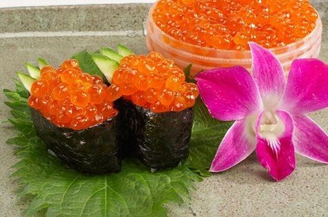 Ingredient Spotlight: Salmon Roe (Ikura) Ikura Sushi, Orange Balls, Grilled Romaine Salad, Salmon Bagel, How To Cook Broccoli, Sushi Menu, Salmon Eggs, Salmon Roe, Spiced Pecans