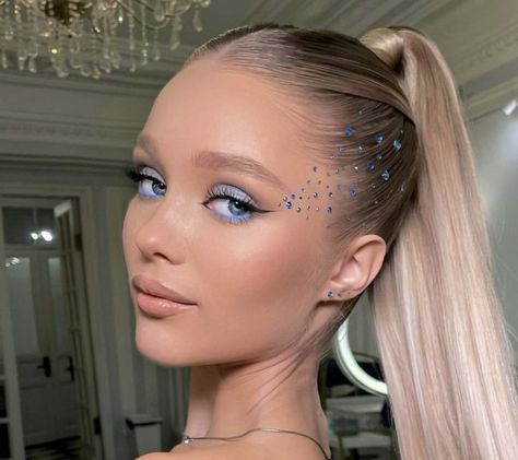 White Party Hair Ideas, Hair Gems Ponytail, Dance Makeup Competition Glitter, Hair Styles With Rhinestones, Hairstyles For Performances, Disco Party Makeup And Hair, Dance Hair Styles Competition, Hairstyle With Gems, Dance Performance Hairstyles