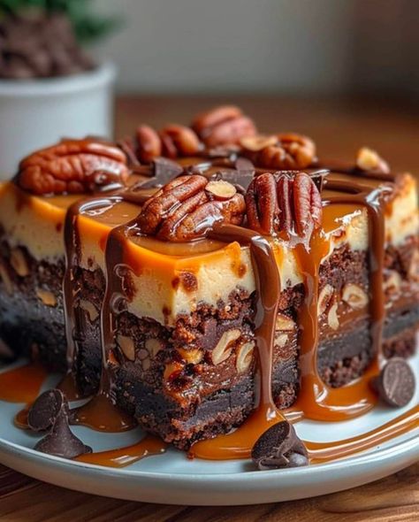 recipes tower community | 🌟 Irresistible Turtle Brownie Cheesecake 🌟 | Facebook Turtle Brownie Cheesecake, Turtle Brownie, Brownie Torte, Turtle Brownies, Old Fashioned Bread Pudding, Oatmeal Raisin Cookies Chewy, Turtle Cheesecake, Pecan Cheesecake, Brownie Cheesecake