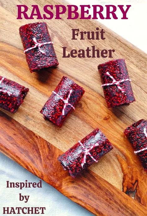 Diy Fruit Leather Recipes, Apple Leather Recipe, Preserving Raspberries, Raspberry Fruit Leather Recipe, Fruit Leather Recipe Oven, Blueberry Fruit Leather Recipe, Dehydrate Raspberries, Jello Fruit Snacks, Fruit Roll Ups Homemade