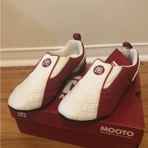 MOOTO Youth Leopard Martial Arts Taekwondo Shoes White/red Taekwondo Shoes, Martial Arts Shoes, Tae Kwon Do, Shoes White, Taekwondo, Martial Arts, Boxing, Size 4, Plus Fashion